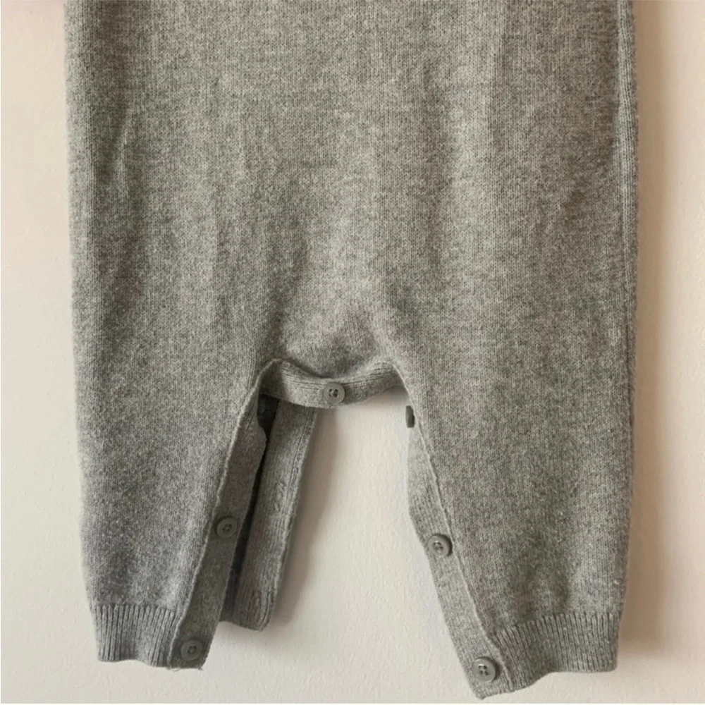 Gap heart print sweater one piece long sleeve jumpsuit. 3-6‎ Months